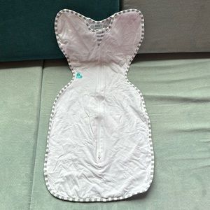 New - Love to Swaddle Up Original - Medium 6-8.5kgs/ 13-18.5 lbs